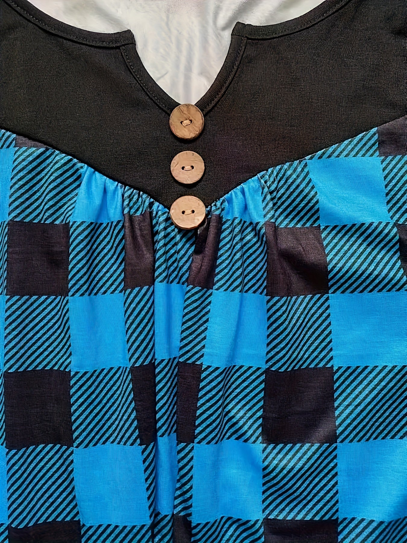 Plaid Print Notch Neck Button T-Shirt, Casual Long Sleeve T-Shirt For Spring & Fall, Women's Clothing